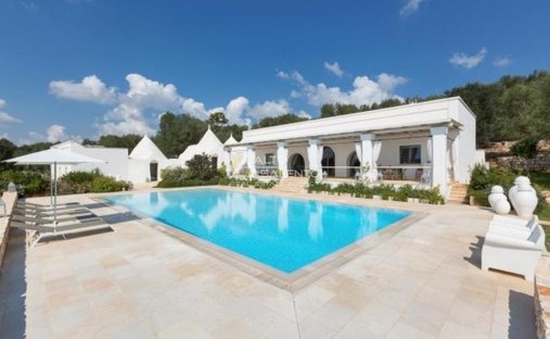 Villa in Ludovico Street - Corso Umberto I - Vittorio Emanuele Street, Ostuni, Apulia 1
