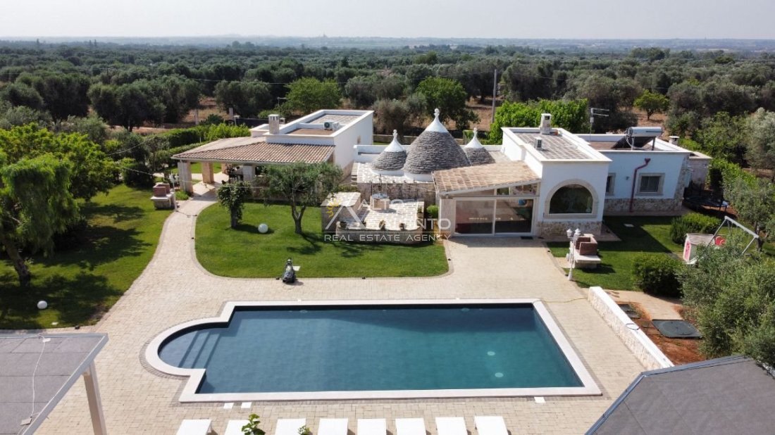 Villa in Francavilla Fontana, Apulia, Italy 1 - 16623993