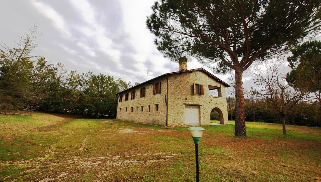 Country House in Perugia, Umbria, Italy 1 - 16622950