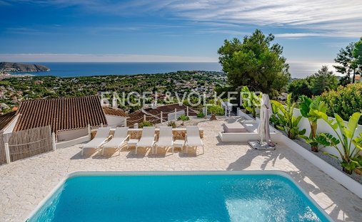 Villa in Moraira, Teulada, Valencian Community 1