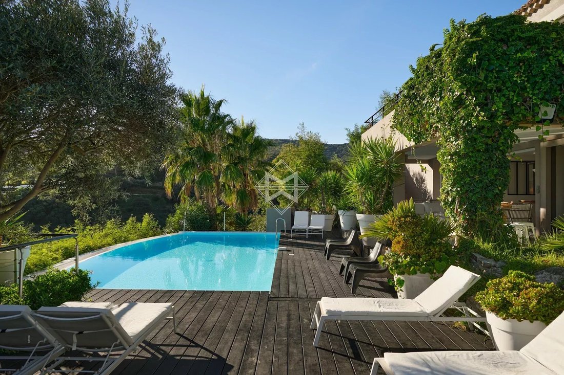 Villa in Grimaud, Provence-Alpes-Côte d'Azur, France 4 - 16623217