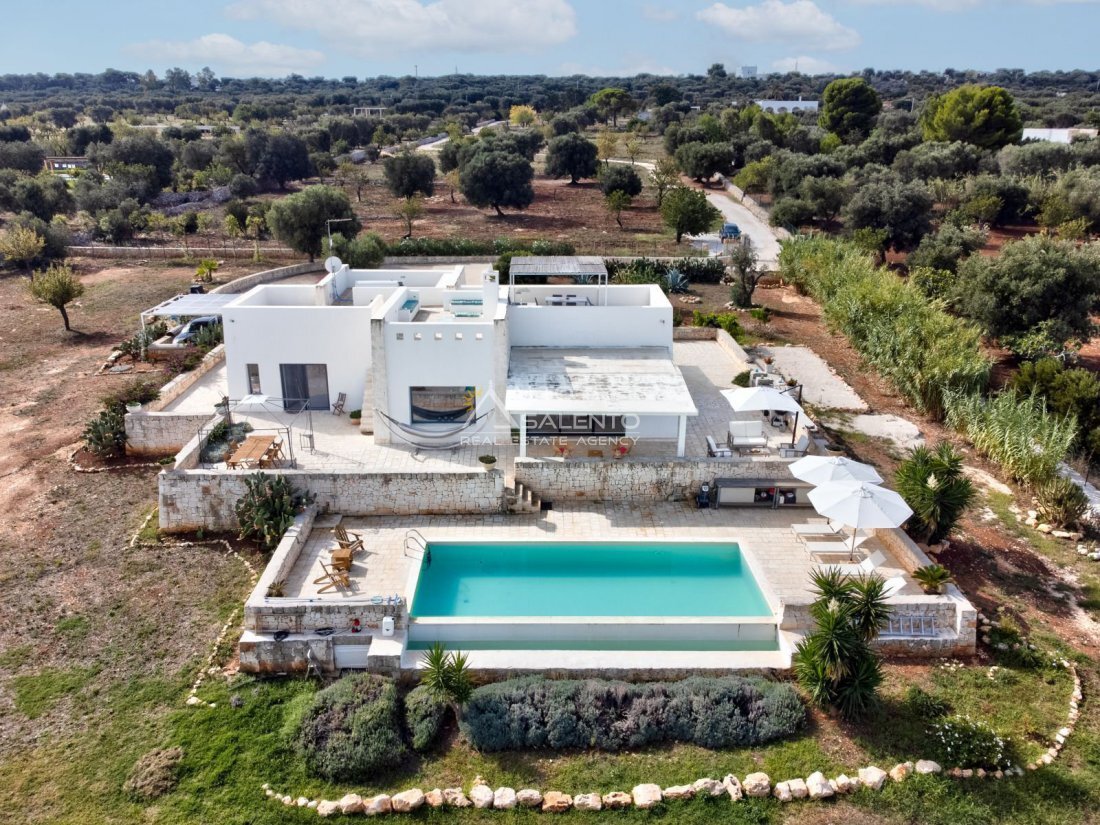 Villa in Carovigno, Apulia, Italy 1 - 16623960