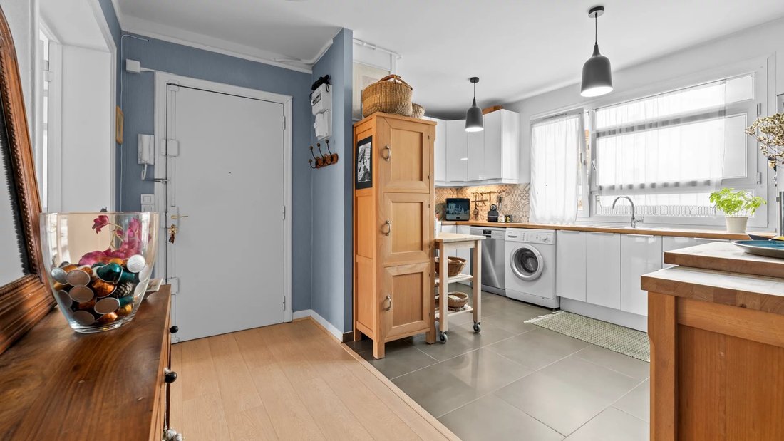 Apartment in Mairie, Garches, France 5 - 16622941
