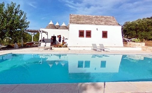 Casa di campagna a Locorotondo, Puglia, Italia 1