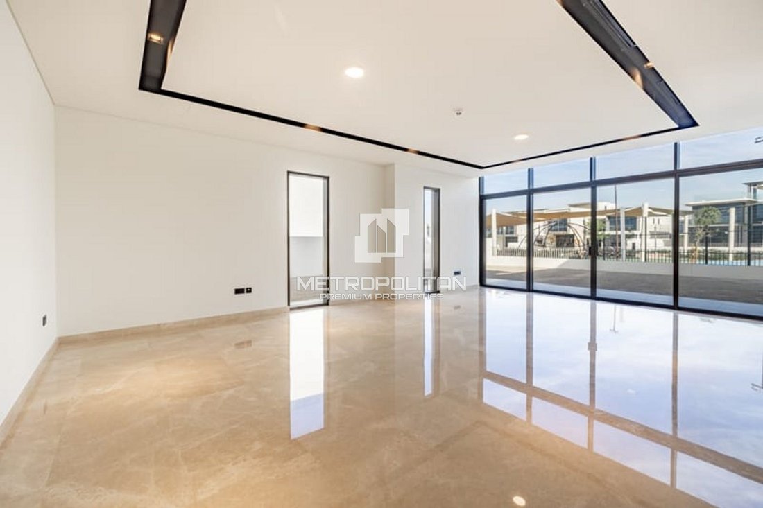 Villa in Hadaeq Sheikh Mohammed Bin Rashid, Dubai, United Arab Emirates 4 - 16624235