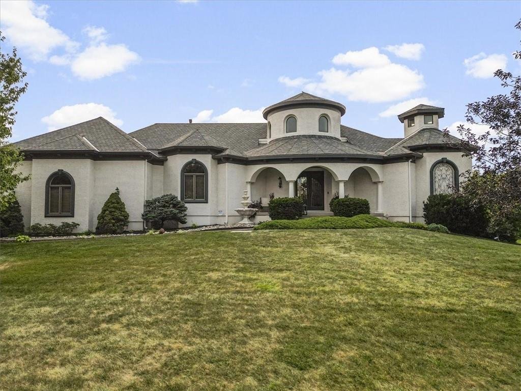 House in Overland Park, Kansas, United States 1 - 16627112