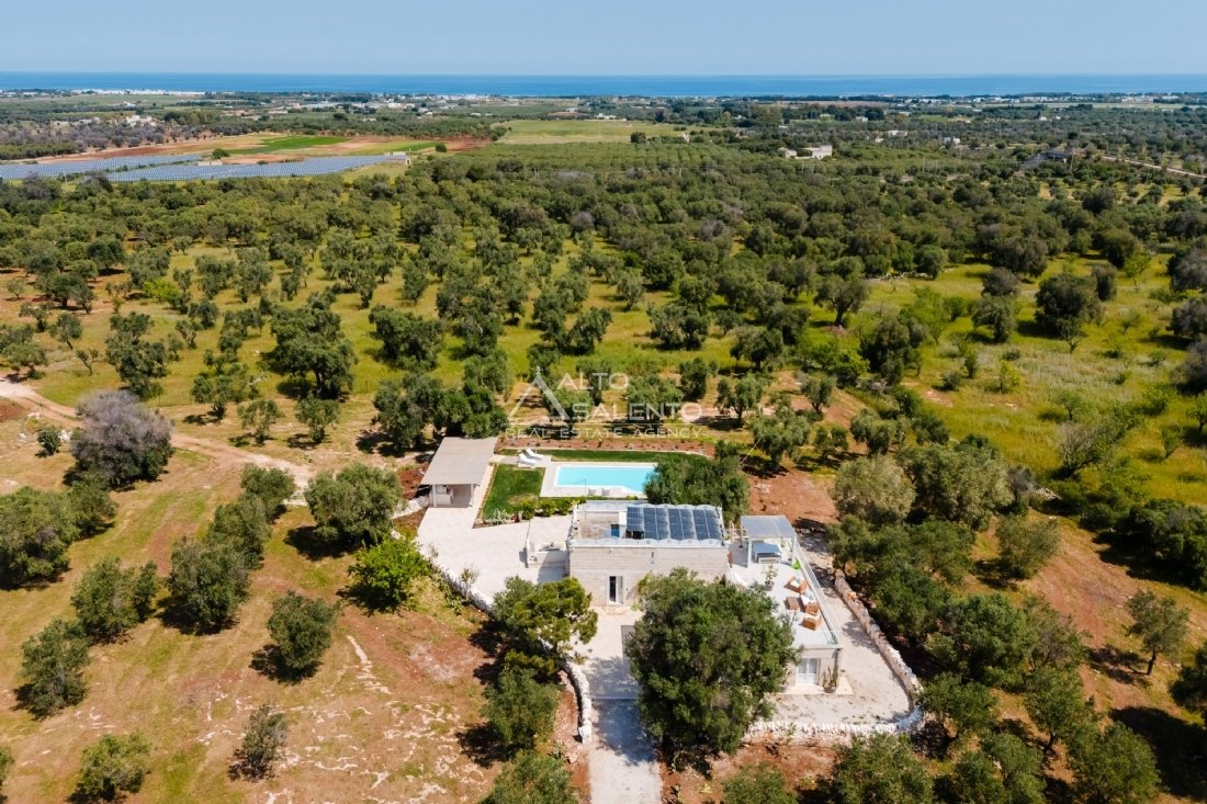Estate in Carovigno, Apulia, Italy 2 - 16623921