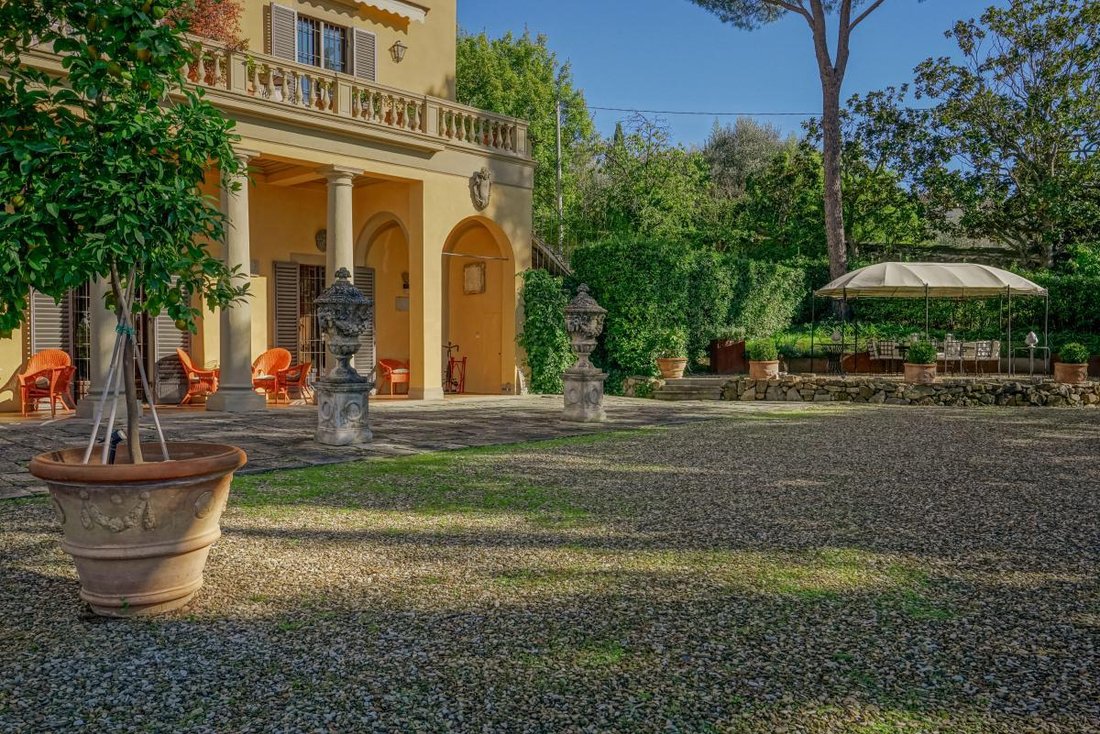 Apartment in Center, Florence, Tuscany 2 - 16625273