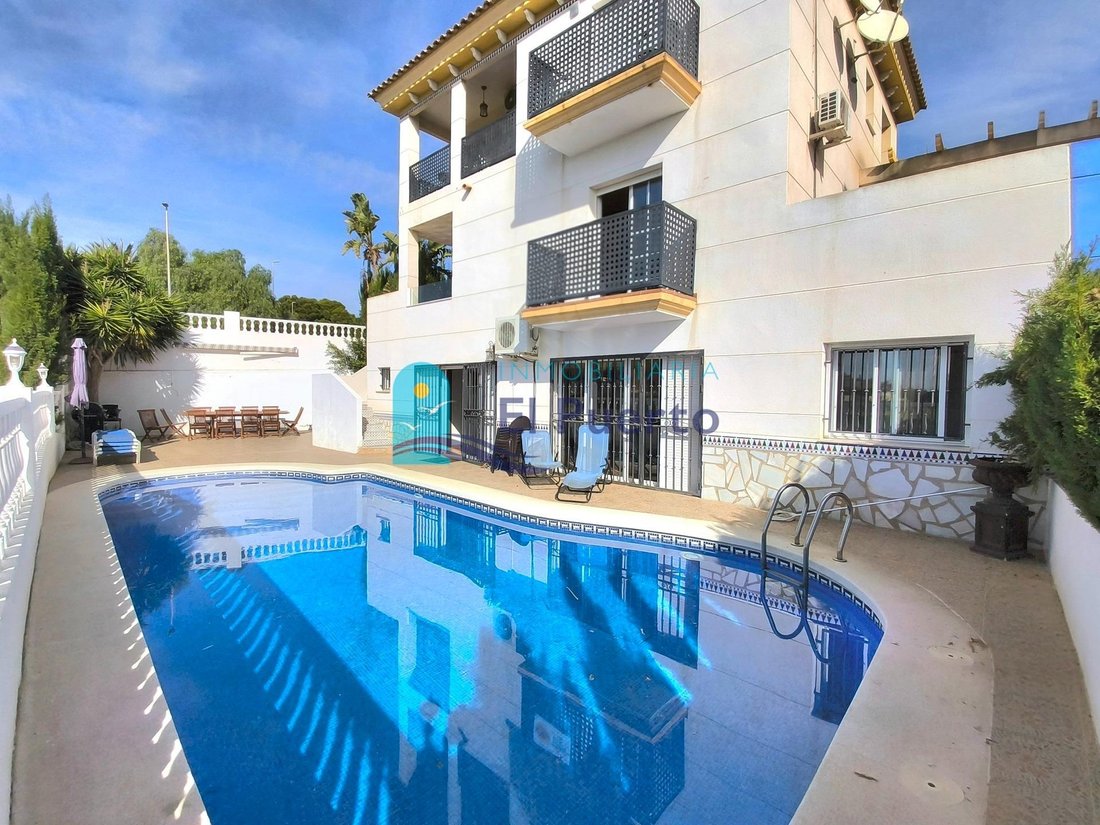 Villa in Mazarron, Región de Murcia, Spain 1 - 16627439