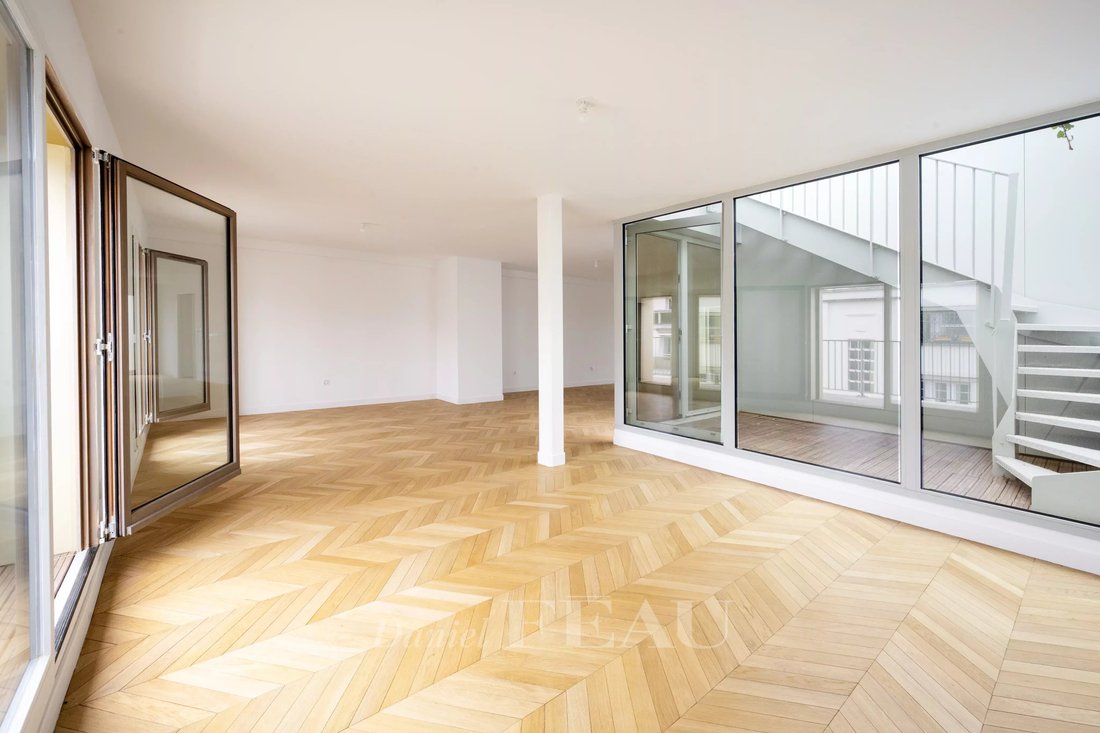Apartment in Clignancourt-Jules Joffrin, Paris 18e Arrondissement, Paris 4 - 16623738