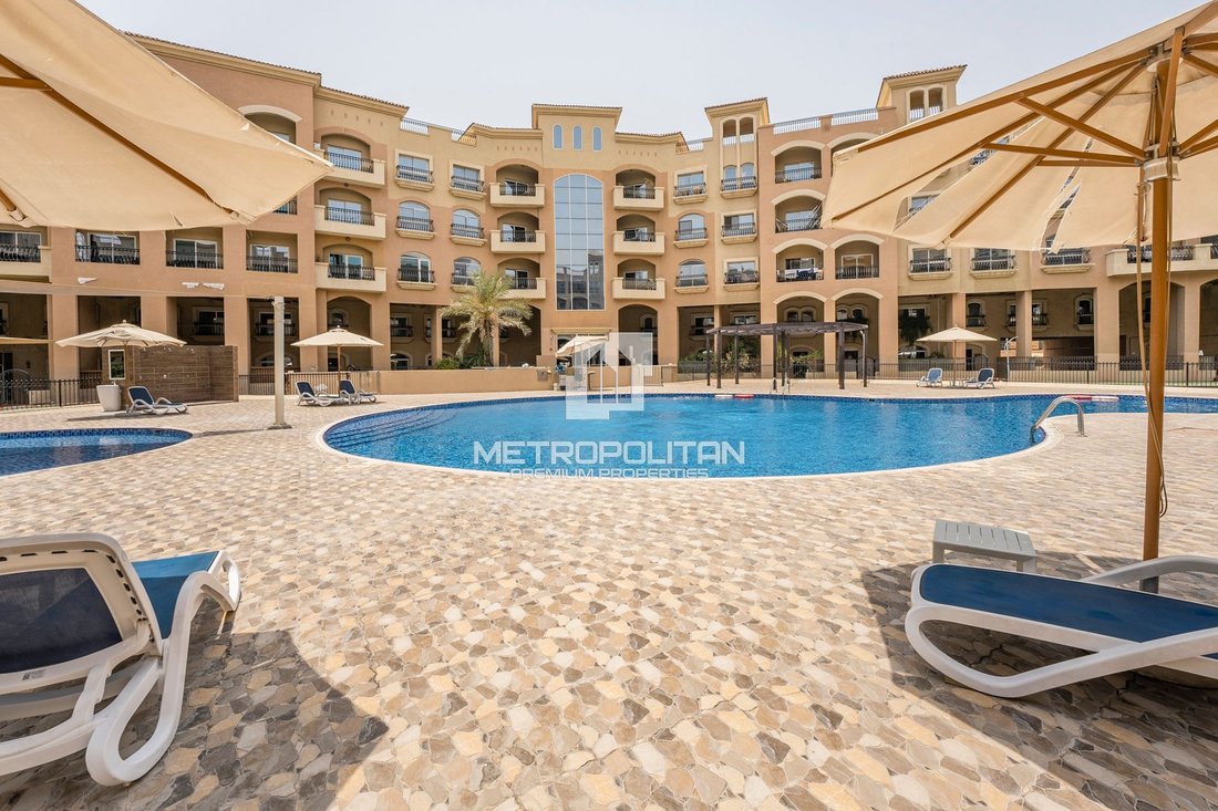 Apartment in JVC / Jumeirah Village Circle, Dubai, United Arab Emirates 1 - 15969490