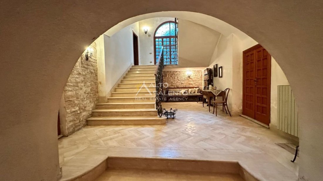 Estate in Mesagne, Apulia, Italy 1 - 16623872