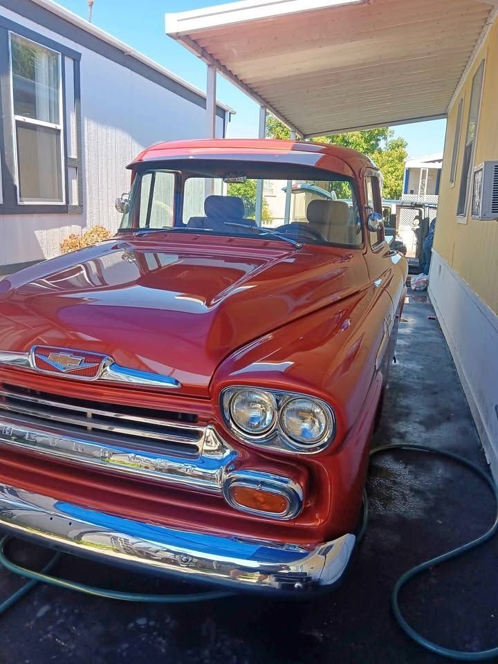 Pickup in Glendale, United States 2 - 16627235
