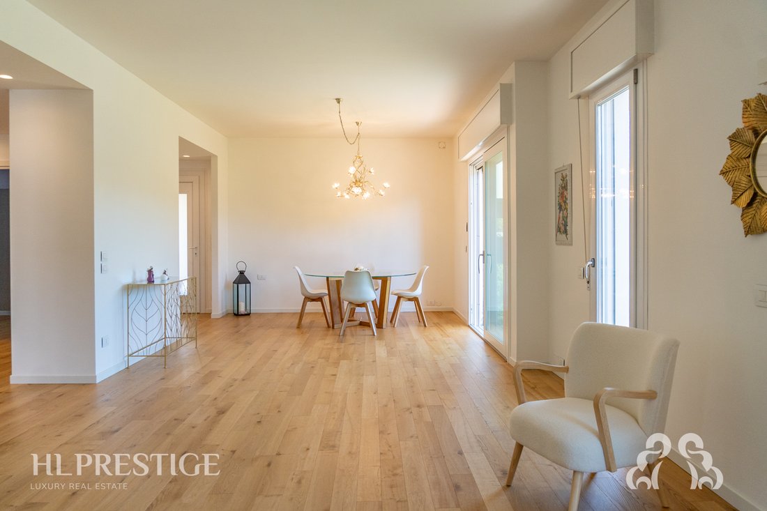 House in Vittorio Veneto, Veneto, Italy 2 - 16625100
