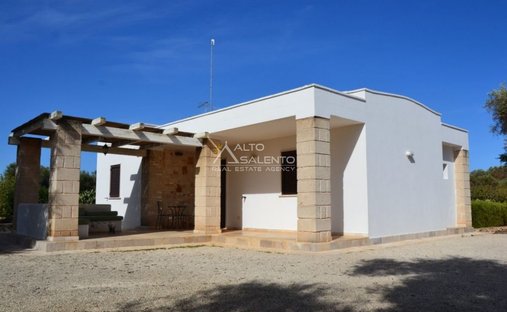 Villa en San Vito de los Normanni, Apulia, Italia 1