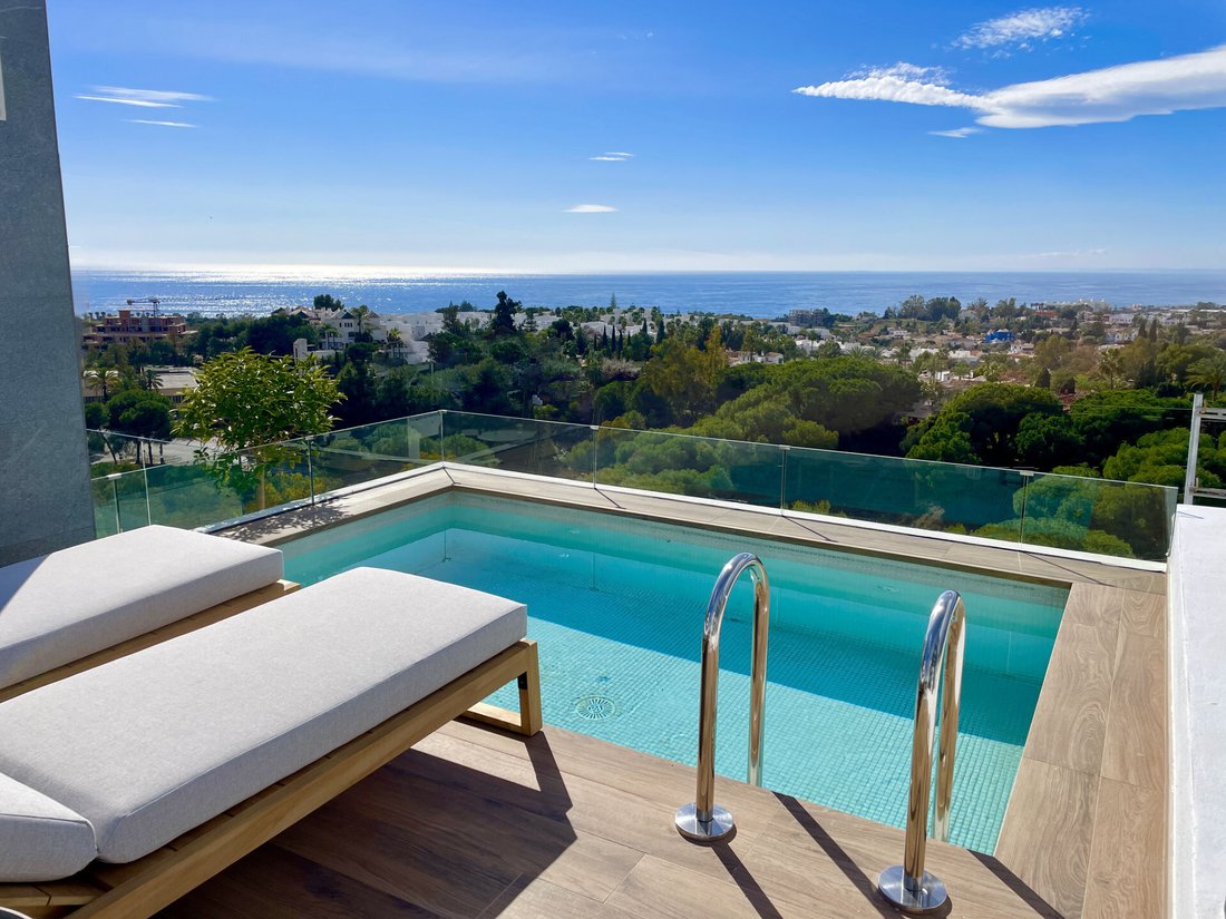 Villa in Rio Real, Marbella, Andalusia 2 - 16623475