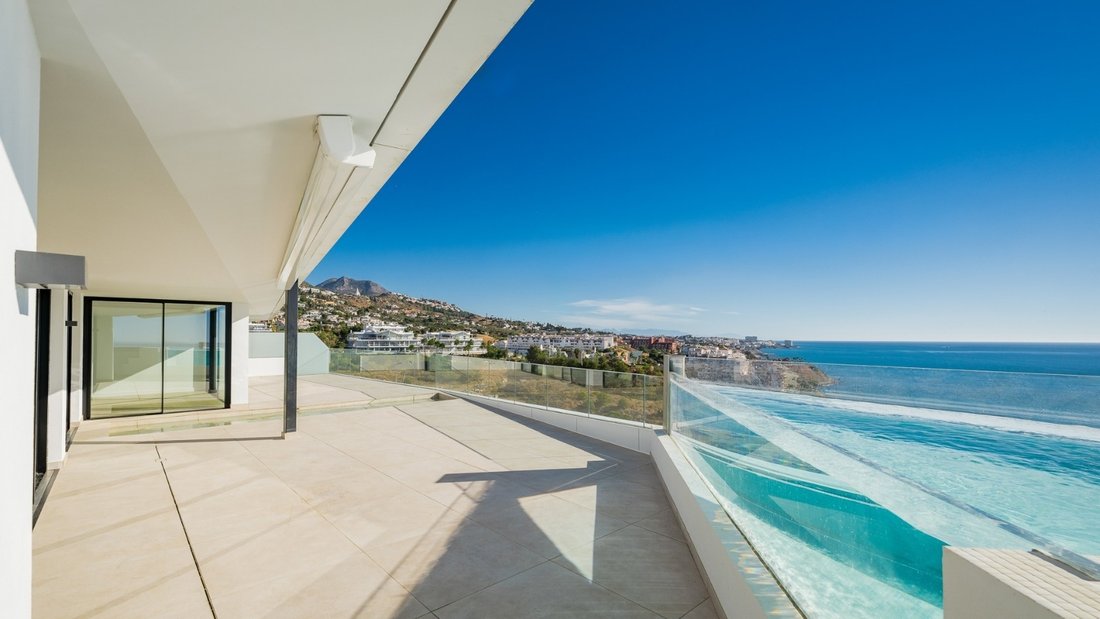 Apartment in La Capellania, Benalmadena, Andalusia 4 - 13970167