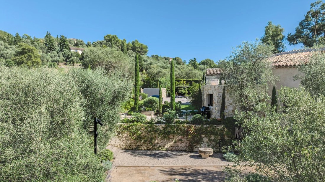 House in Grasse, Provence-Alpes-Côte d'Azur, France 4 - 16623195