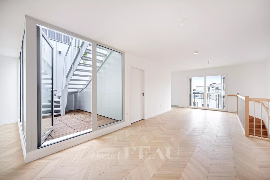 Apartment in Clignancourt-Jules Joffrin, Paris 18e Arrondissement, Paris 2 - 16623742