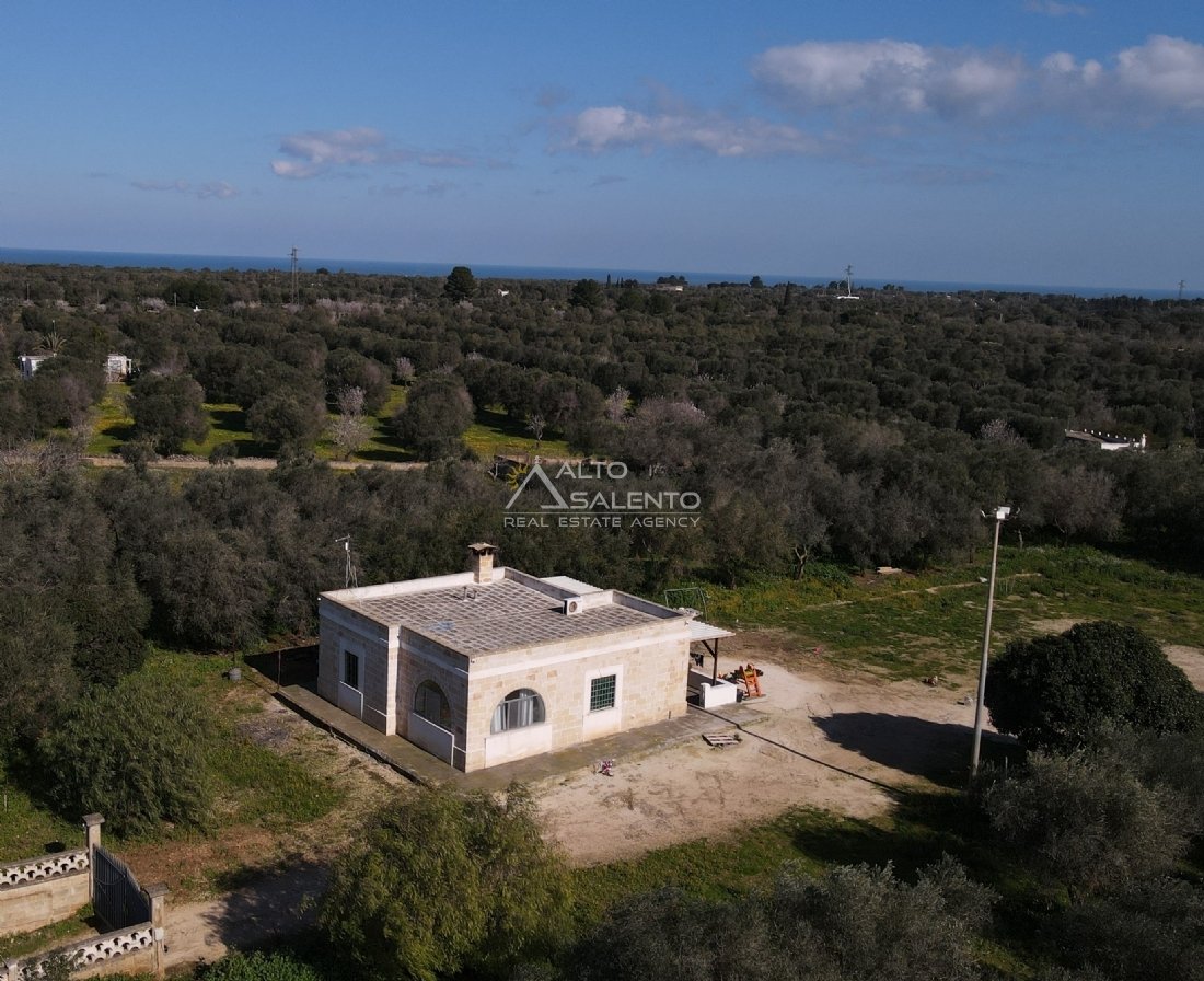 Villa in Carovigno, Apulia, Italy 3 - 16623674
