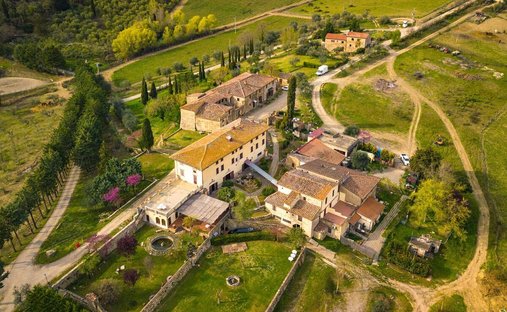 Estate in Castellina in Chianti, Tuscany, Italy 1