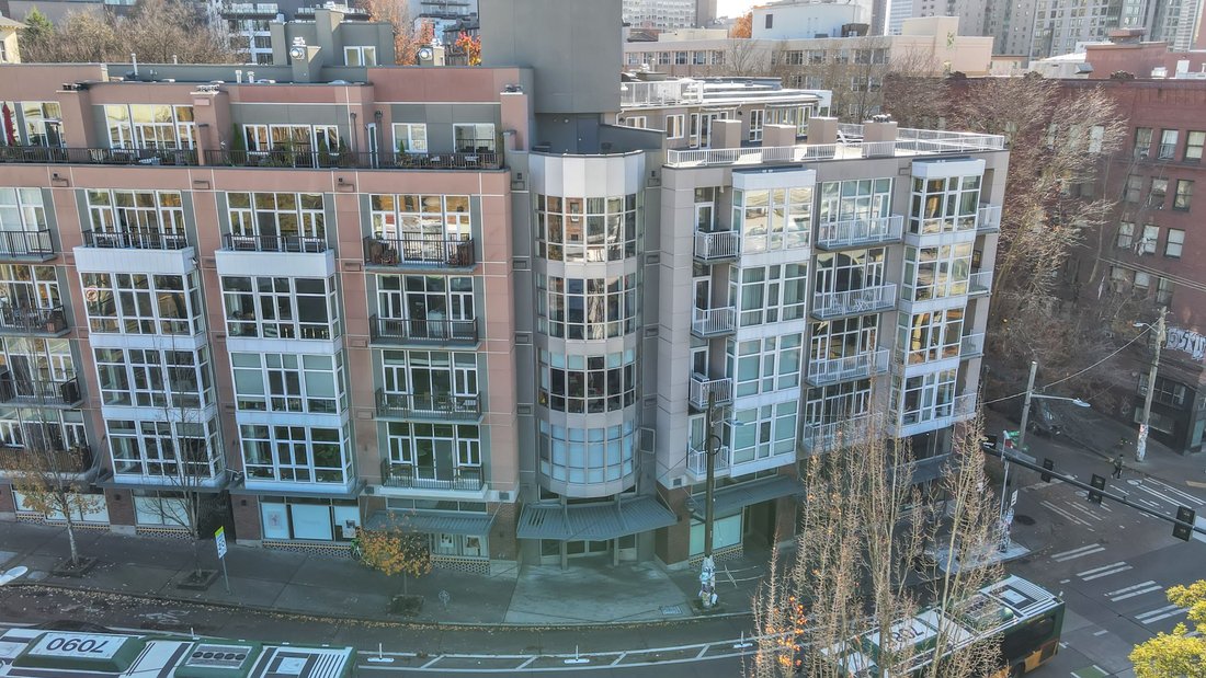 Condo in Seattle, Washington, United States 1 - 16624881