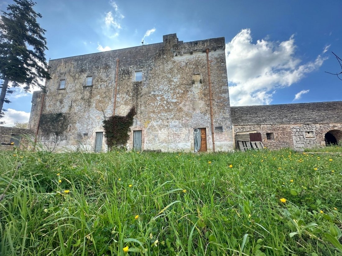 Estate in Ceglie Messapica, Apulia, Italy 5 - 16624469