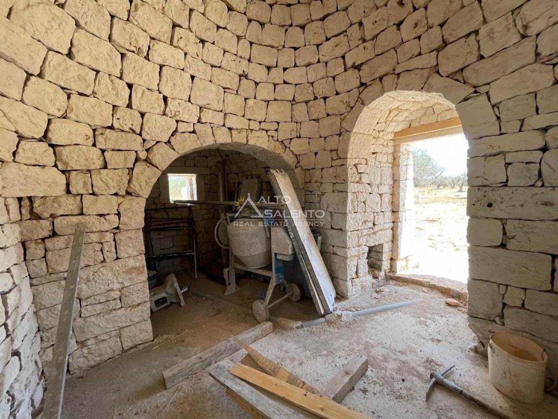 Villa in San Vito dei Normanni, Apulia, Italy 3 - 16624463