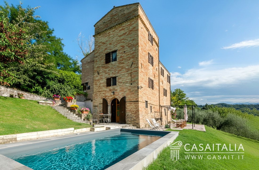 Villa in Saludecio, Emilia-Romagna, Italy 5 - 16627864