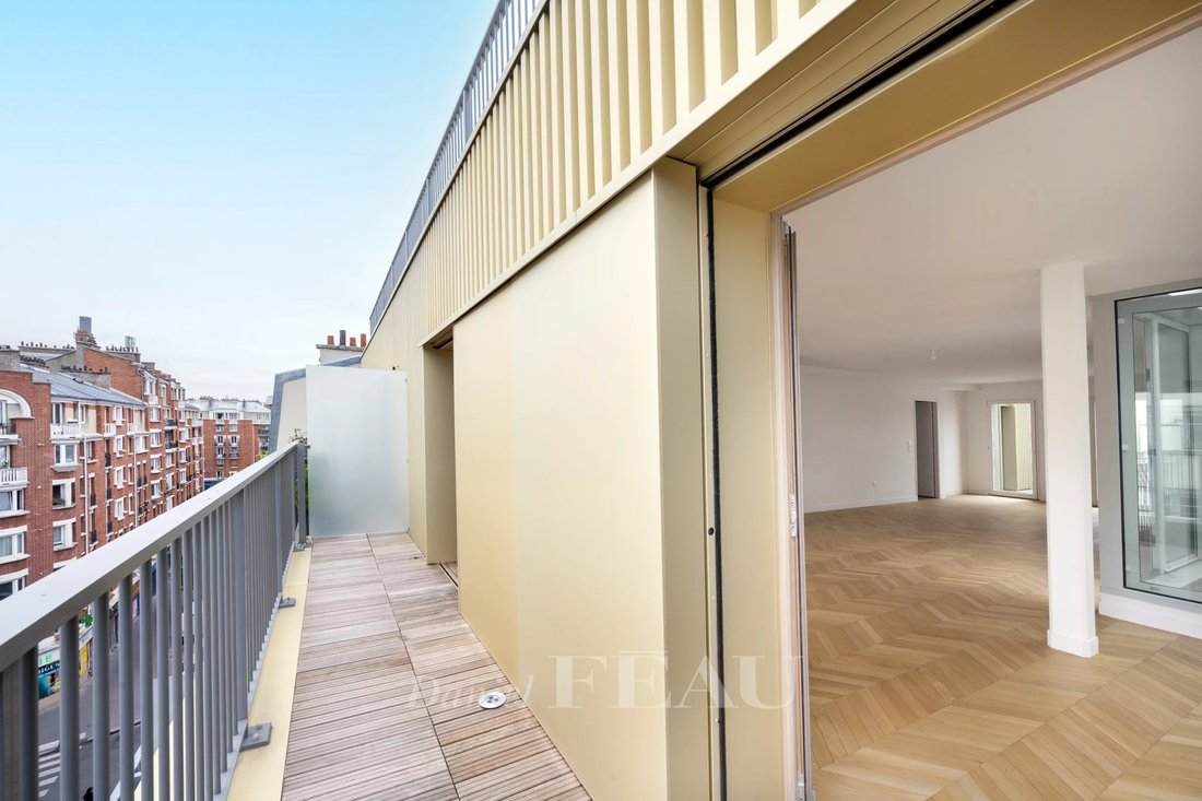 Apartment in Clignancourt-Jules Joffrin, Paris 18e Arrondissement, Paris 3 - 16623738