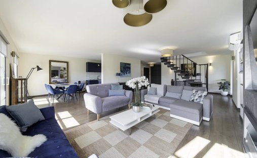 Apartment in Moulieres, Le Cannet, France 1