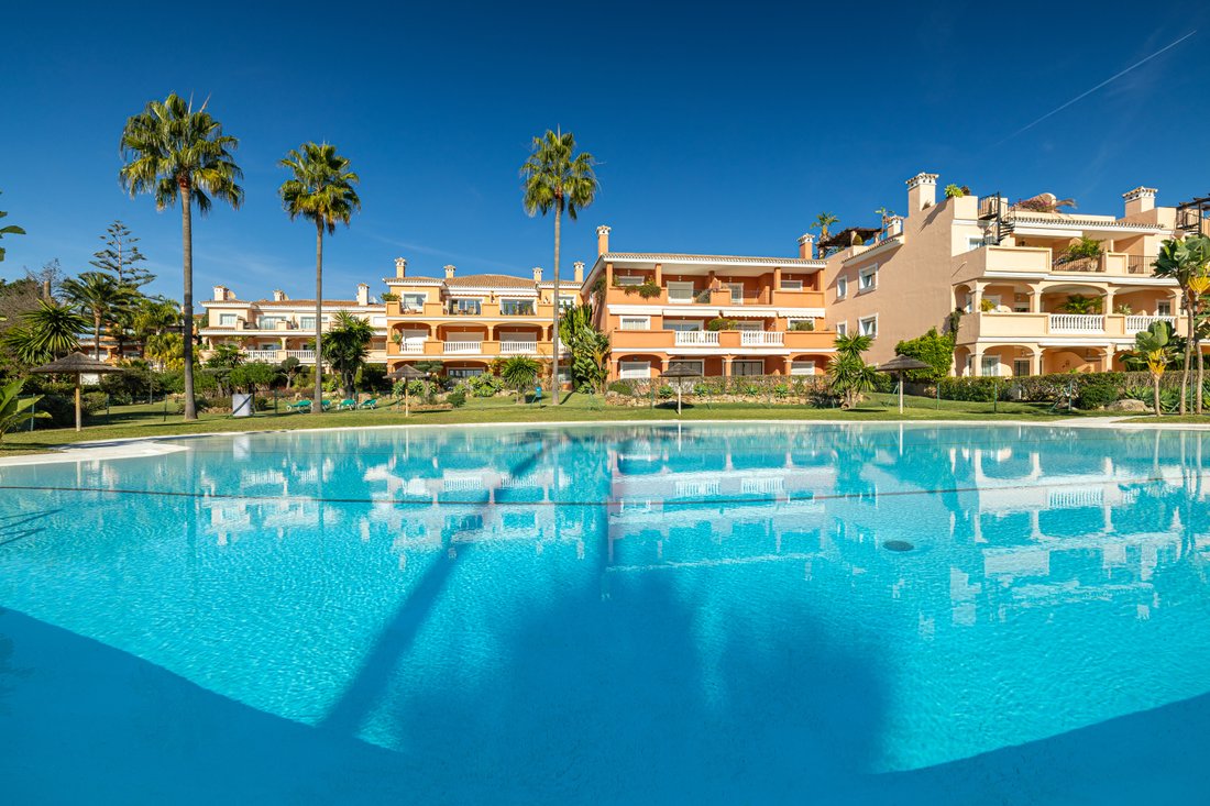 Apartment in Estepona, Andalusia, Spain 5 - 16401749
