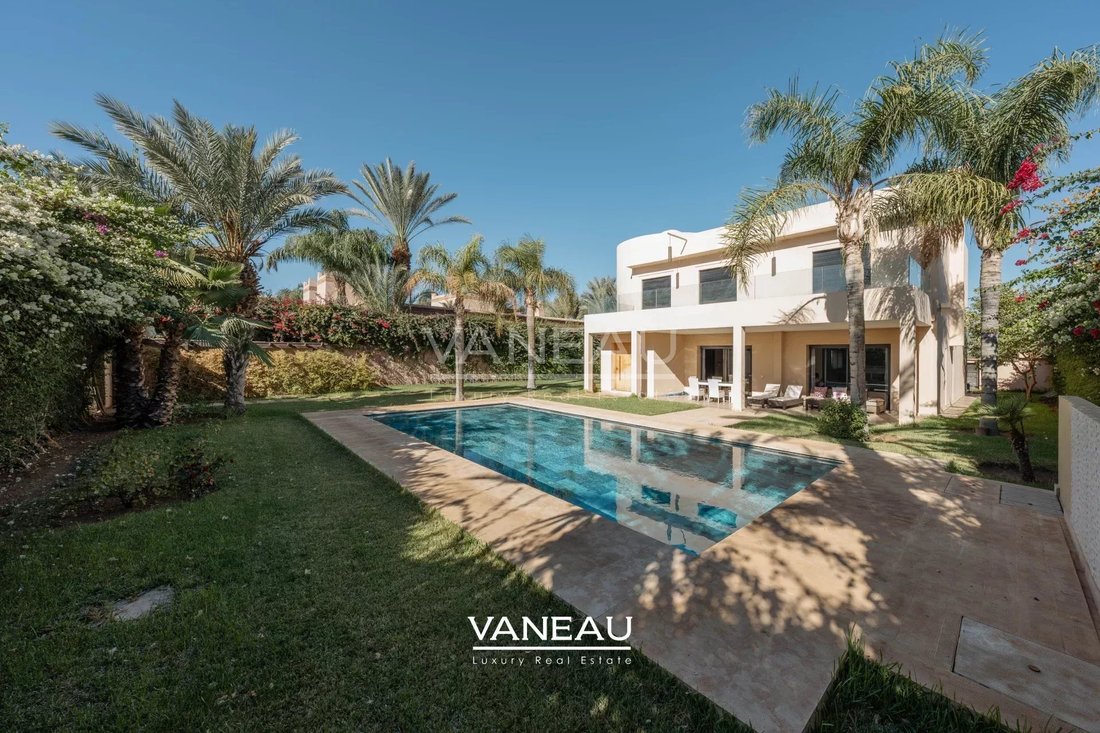 Villa in Annakhil, Marrakesh-Safi, Morocco 1 - 16625217