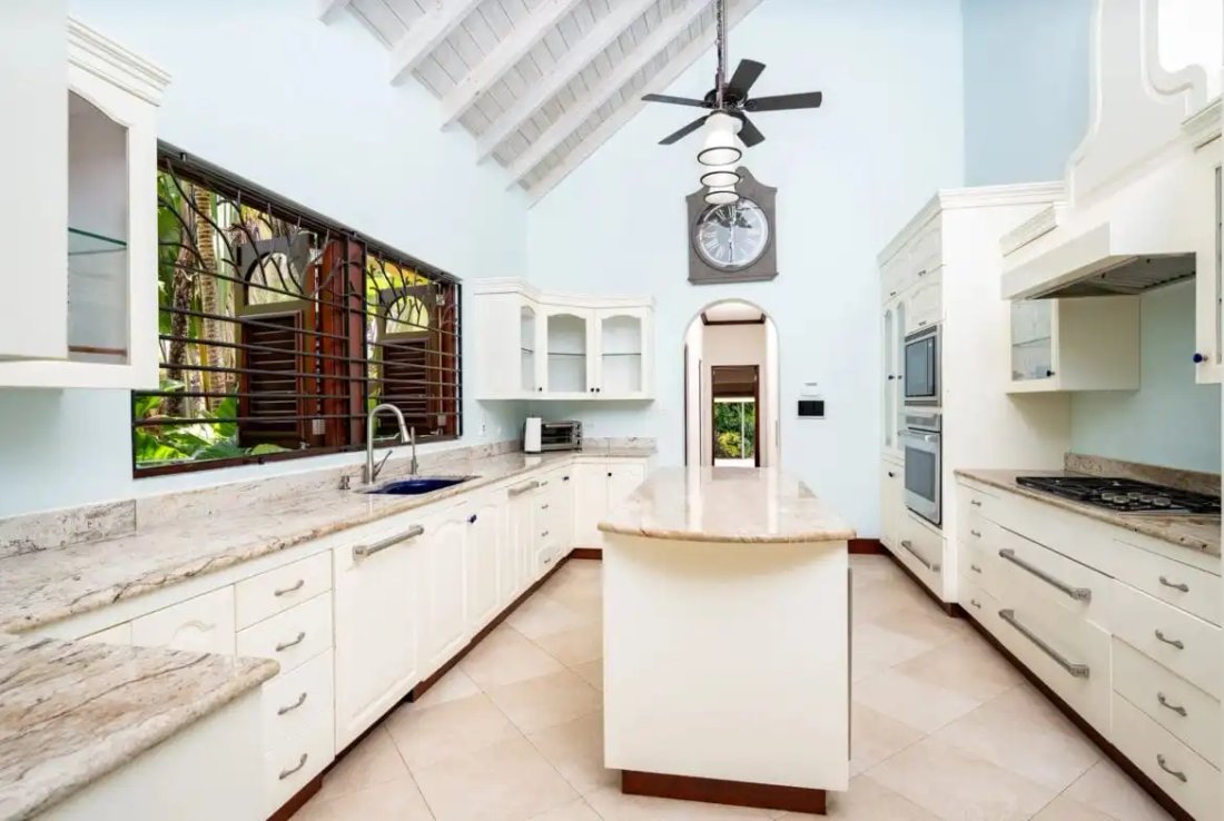 Villa in Bridgetown, Christ Church, Barbados 4 - 15893460