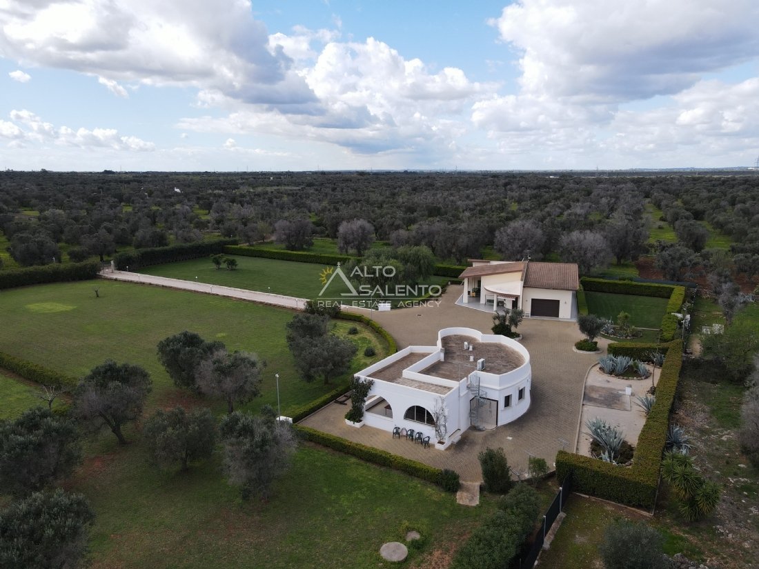 Villa en San Vito de los Normanni, Apulia, Italia 5 - 16624596