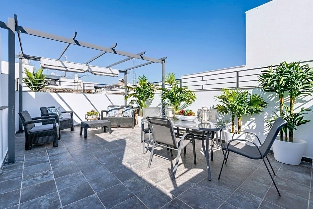 Townhouse in Estepona, Andalusia, Spain 1 - 16627202