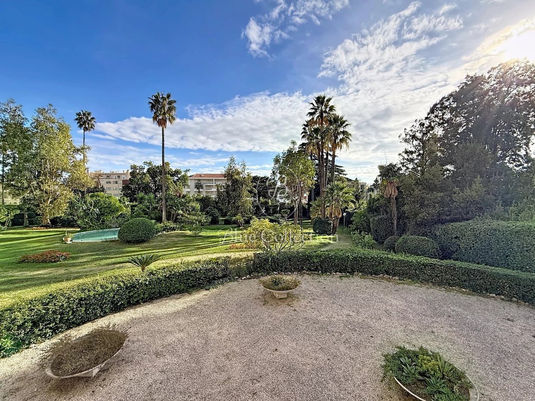 Apartment in La Source, Cannes, France 3 - 16622770
