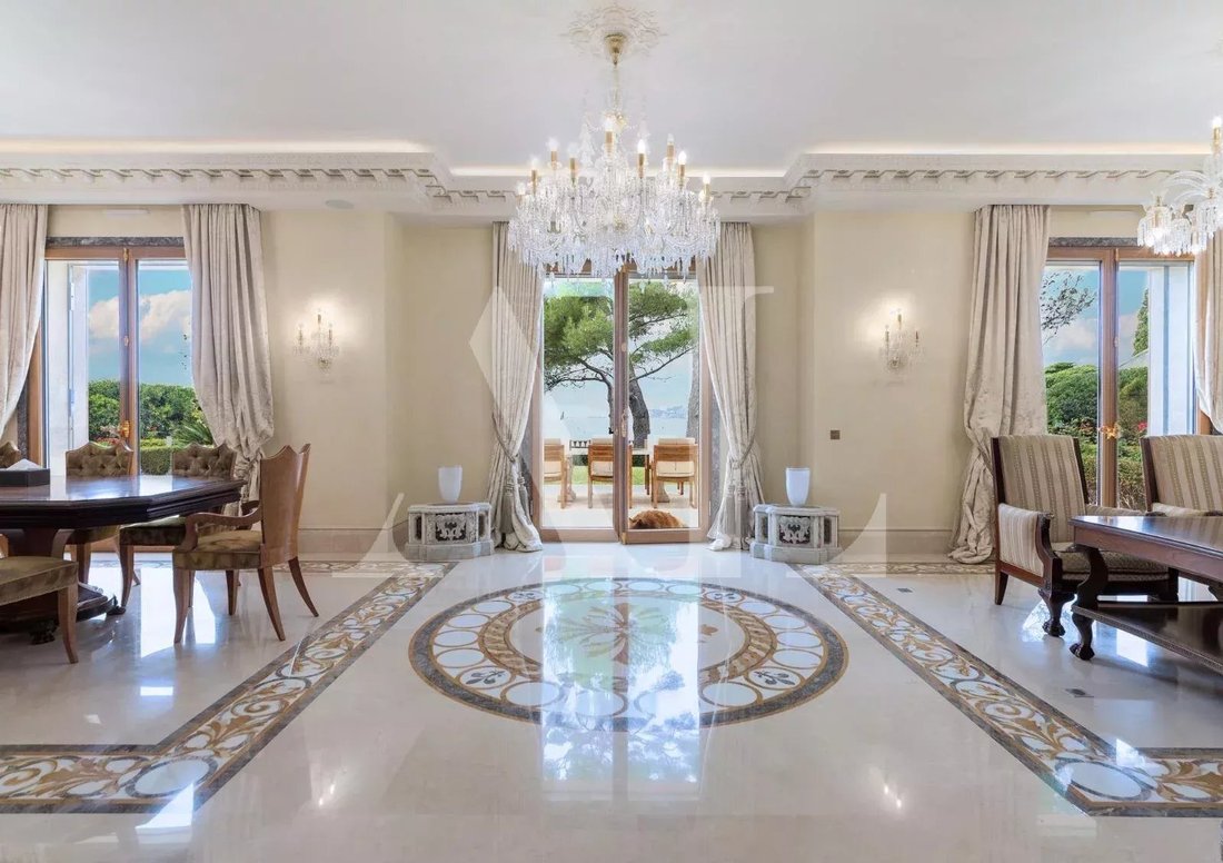 Villa in French Riviera, Provence-Alpes-Côte d'Azur, France 3 - 16622785