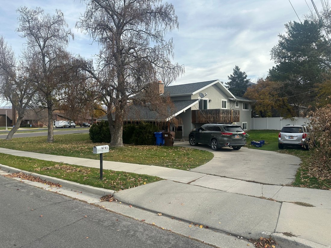 House in Midvale, Utah, United States 3 - 16625894