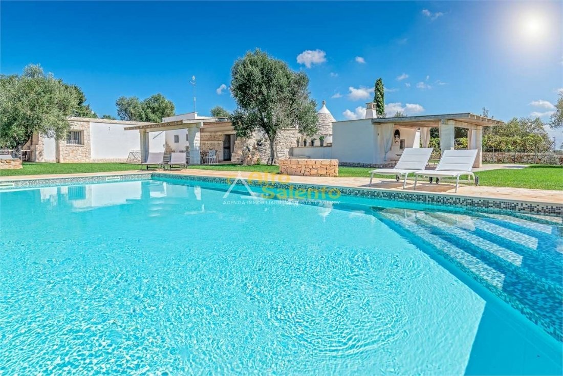 Villa in Ceglie Messapica, Apulia, Italy 3 - 16624242
