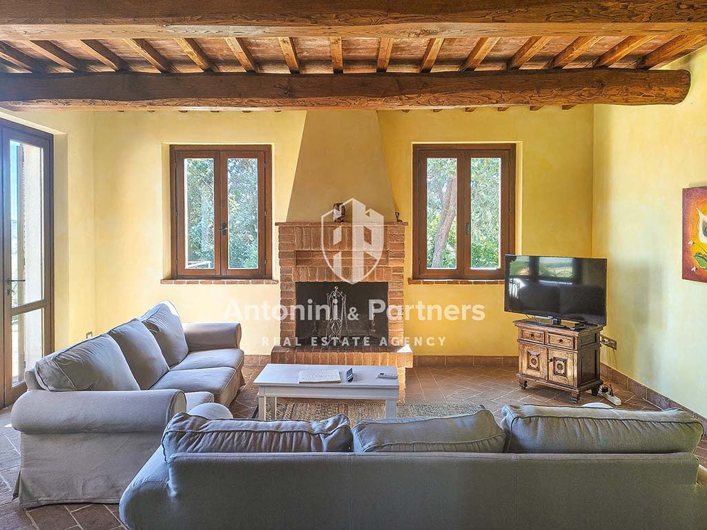 Country House in Castiglione del Lago, Umbria, Italy 5 - 16623562