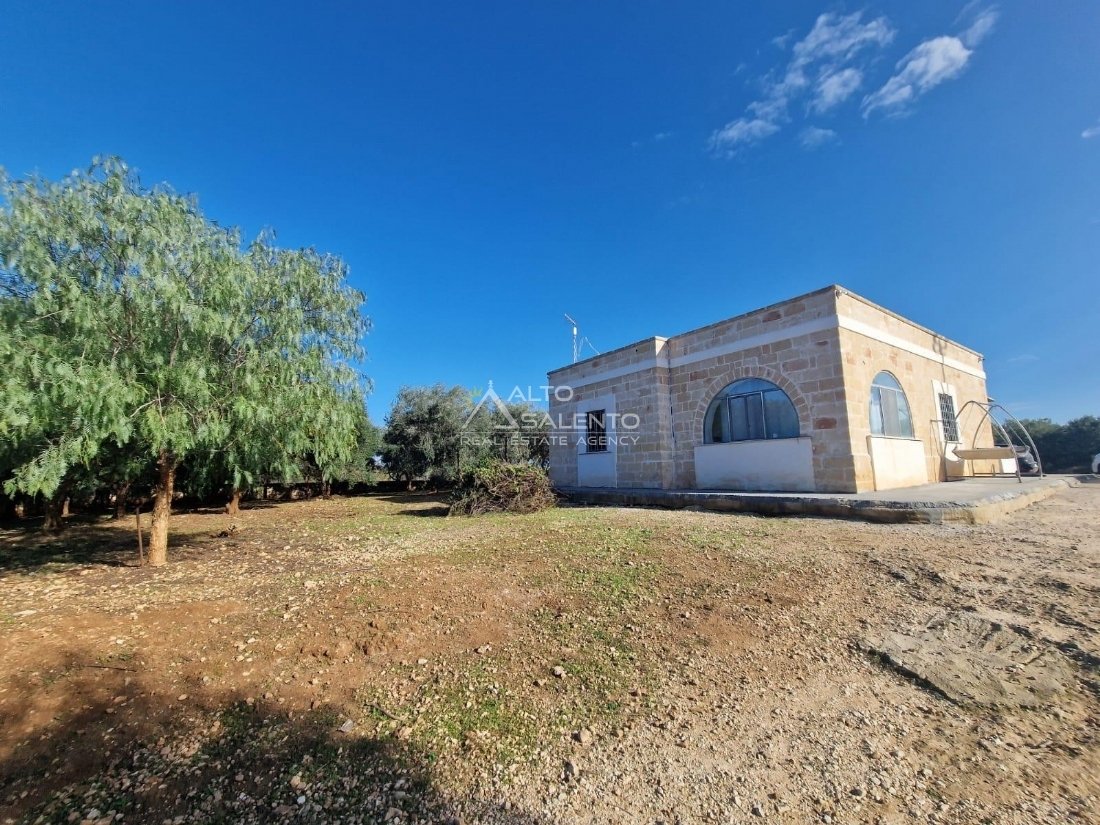 Villa in Carovigno, Apulia, Italy 4 - 16623674
