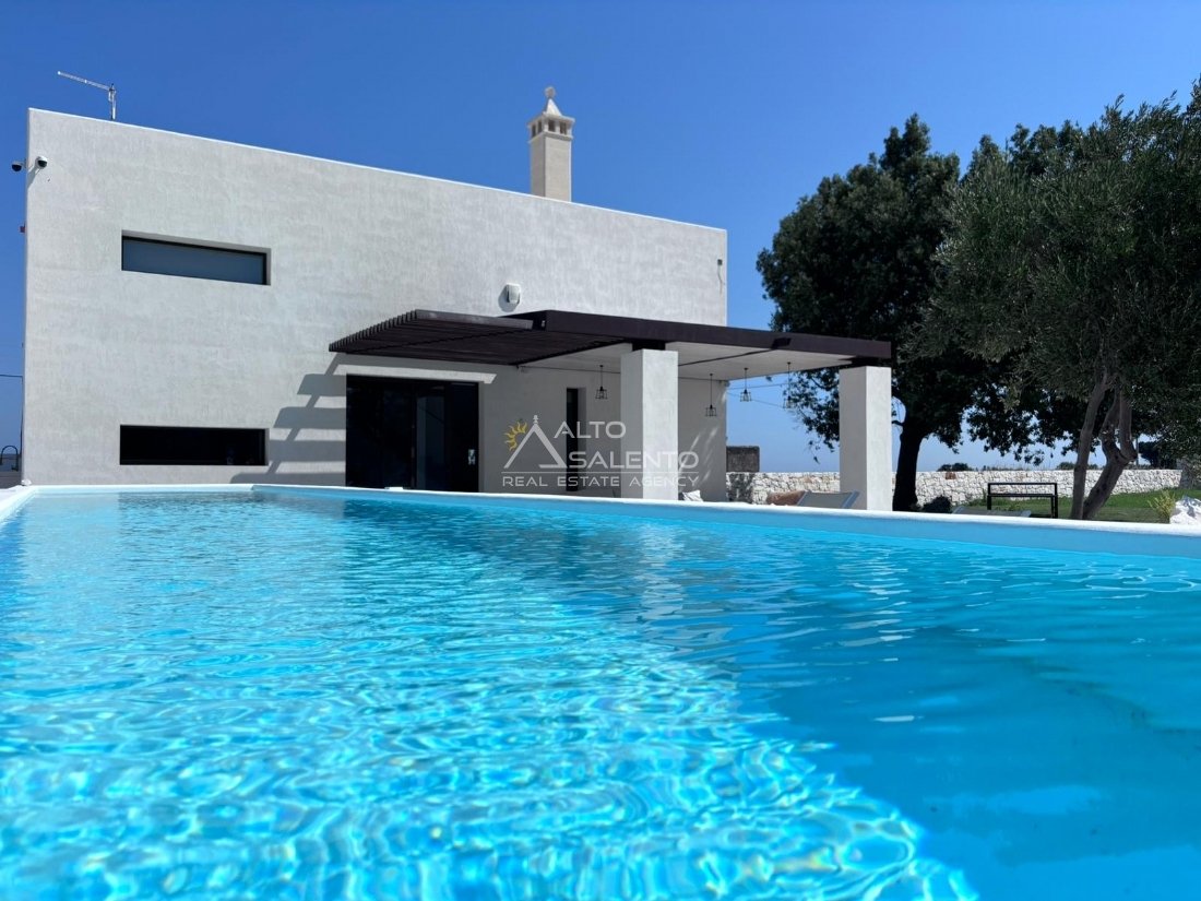 Villa in Carovigno, Apulia, Italy 1 - 16624653