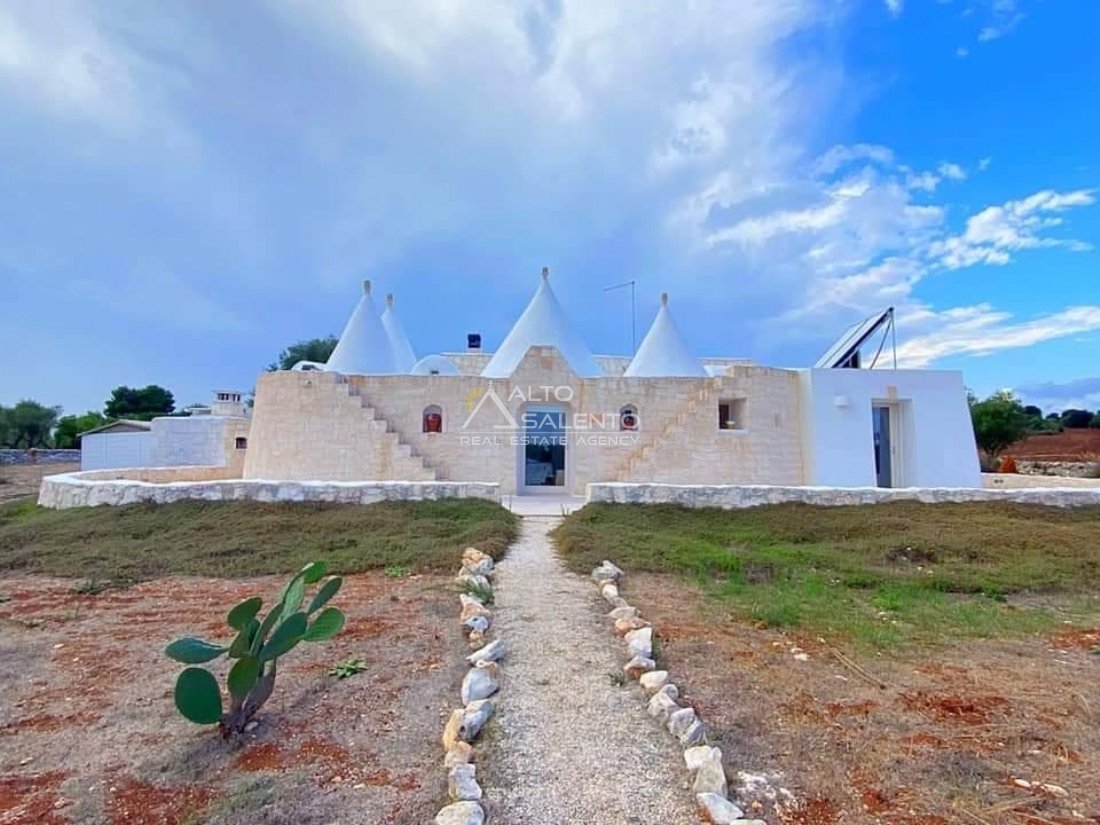 Villa in Ludovico Street - Corso Umberto I - Vittorio Emanuele Street, Ostuni, Apulia 3 - 16624628