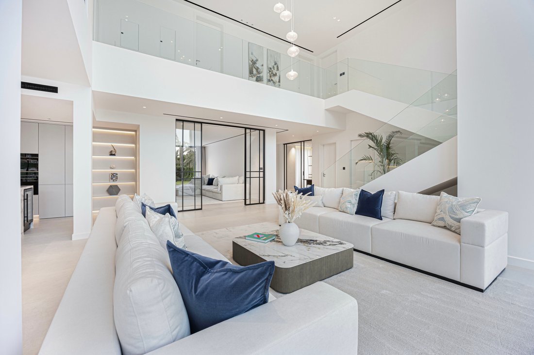Villa in JLT / Jumeirah Lakes Towers, Dubai, United Arab Emirates 5 - 16627072