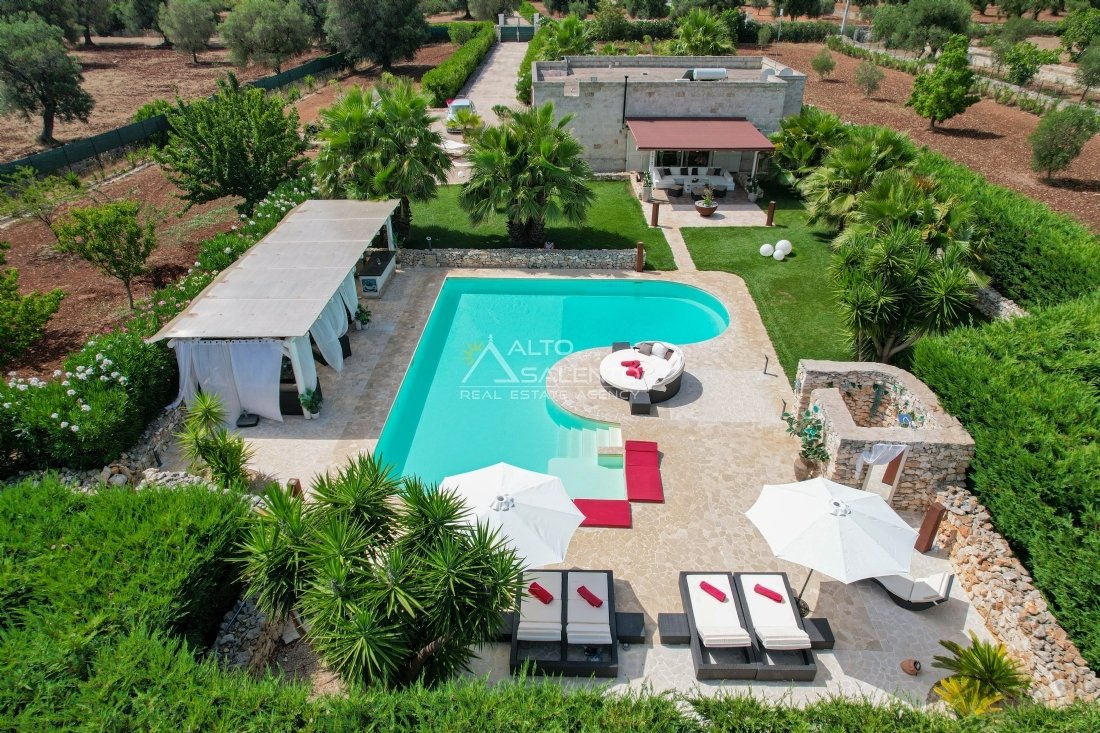 Villa in San Vito dei Normanni, Apulia, Italy 3 - 16624276