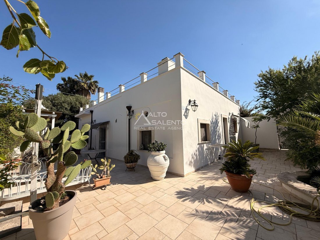 Country House in Selva di Fasano, Apulia, Italy 1 - 16623709