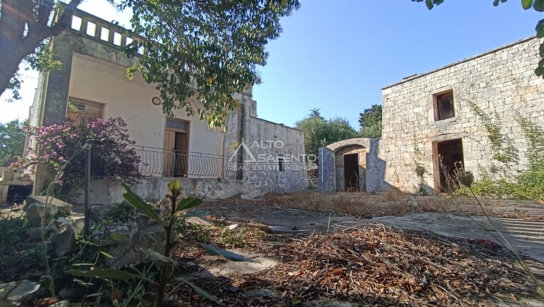 Country House in Cisternino, Apulia, Italy 2 - 16624496