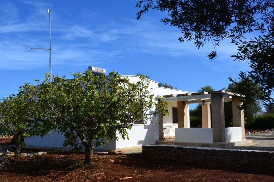 Villa in San Vito dei Normanni, Apulia, Italy 2 - 16624464