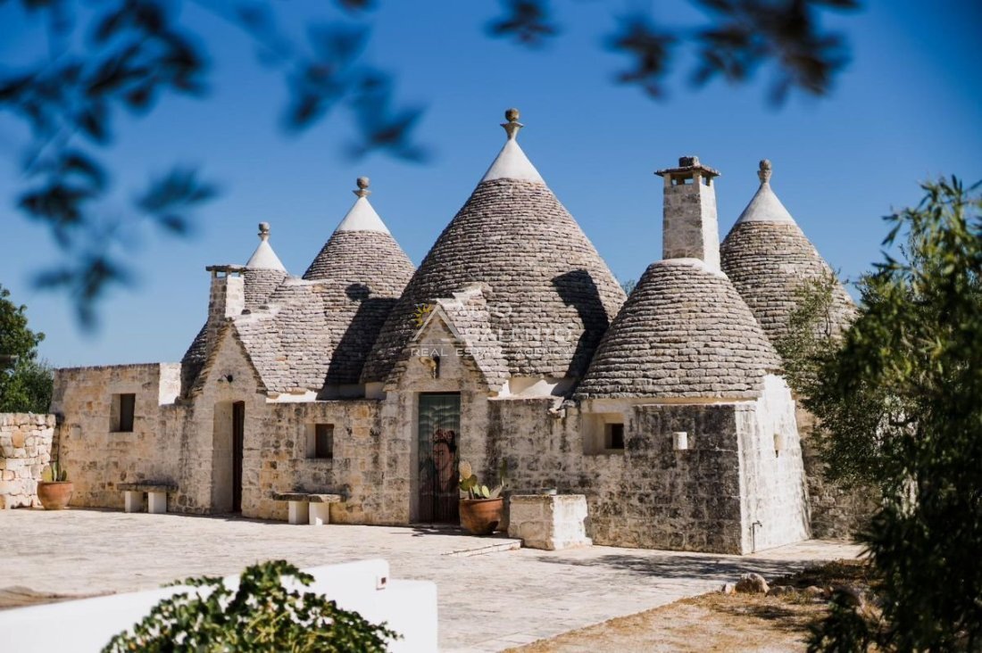 Country House in Cisternino, Apulia, Italy 1 - 16624551